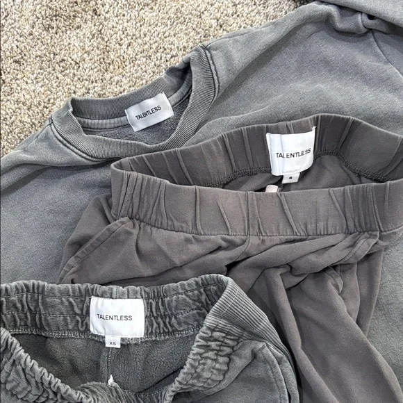 Talentless Gray Sweatshirt and Joggers Set - Picture 7 of 7